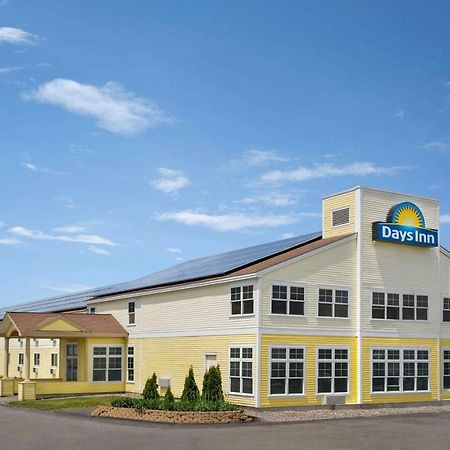 Days Inn By Wyndham Airport/Maine Mall South Portland Eksteriør billede