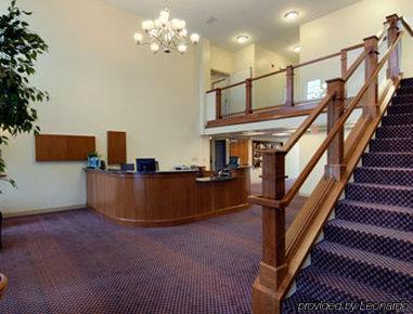 Days Inn By Wyndham Airport/Maine Mall South Portland Interiør billede